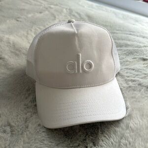 Alo trucker hat